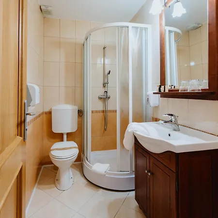 Lukov Dom Kope Hotel 3*