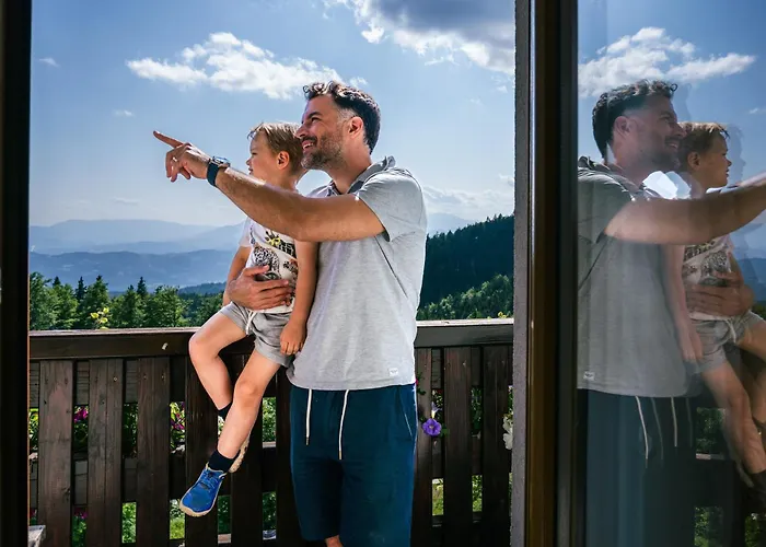 Lukov Dom Kope Otel 3*